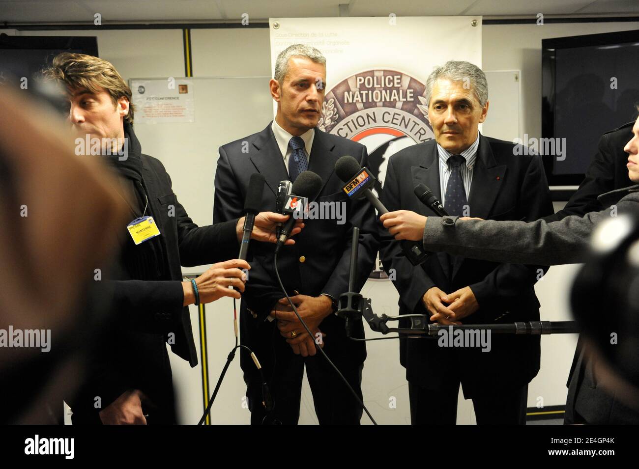 RAID Commissaire Div. Amaury De Hautecloque and Police Judiciaire director Christian Lothion give a press conference on November 20, 2009 in Nanterre near Paris, France after French fugitive Jean-Pierre Treiber arrestat in Melun, near Paris. Treiber was caught in an apartment owned by his friend's daughter. In 2004, Treiber was arrested for the murder of Geraldine Giraud, daughter of French actor Roland Giraud, and her lover Katia Lherbier. Photo by Mousse/ABACAPRESS.COM Stock Photo