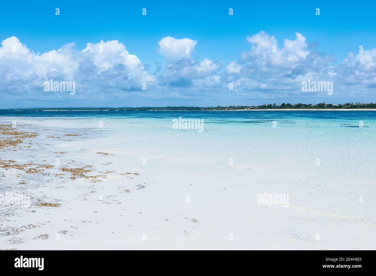 Clear turquoise water at Watamu Marine National park, Kenya Stock Photo