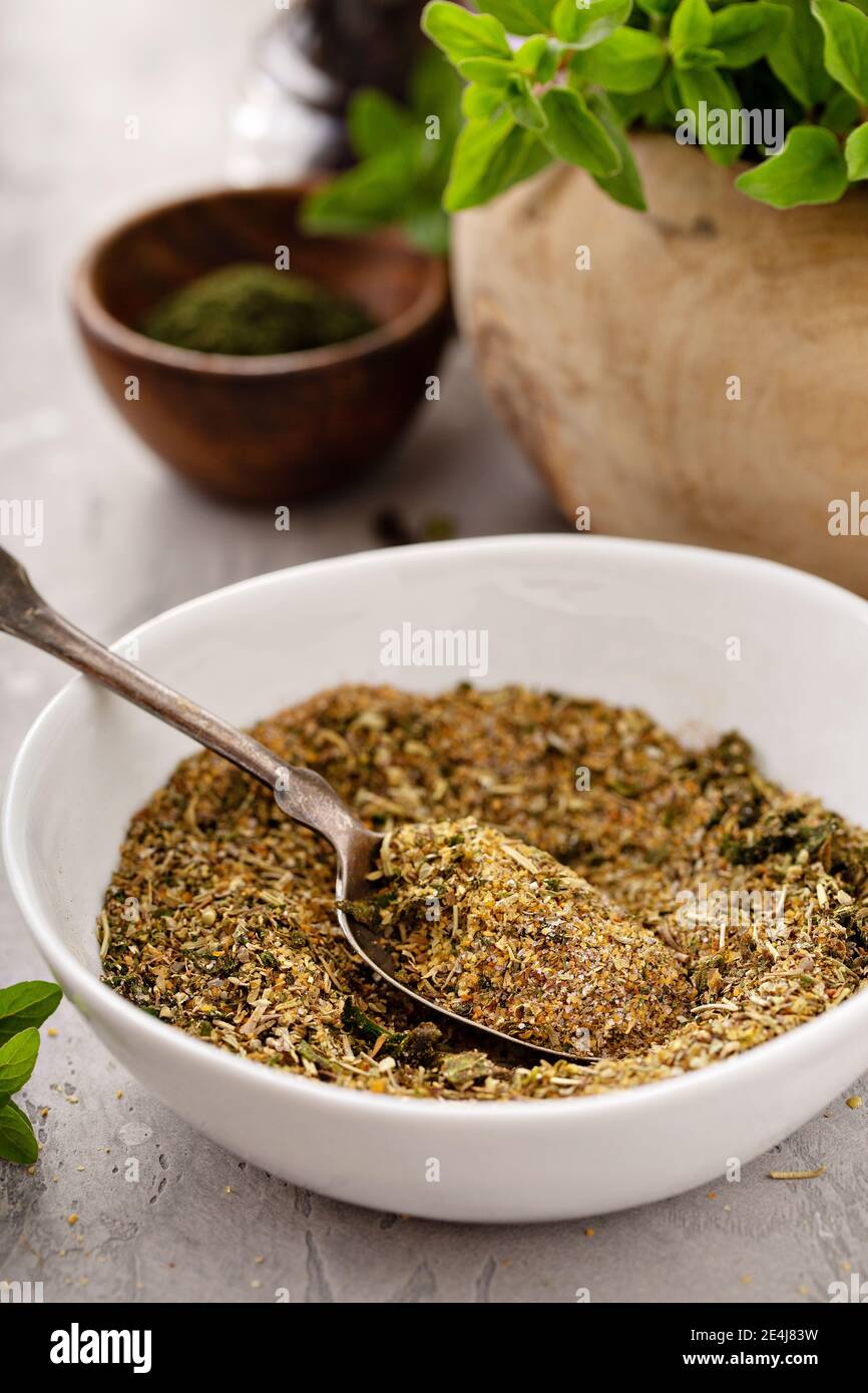 Homemade greek seasoning mix Stock Photo Alamy