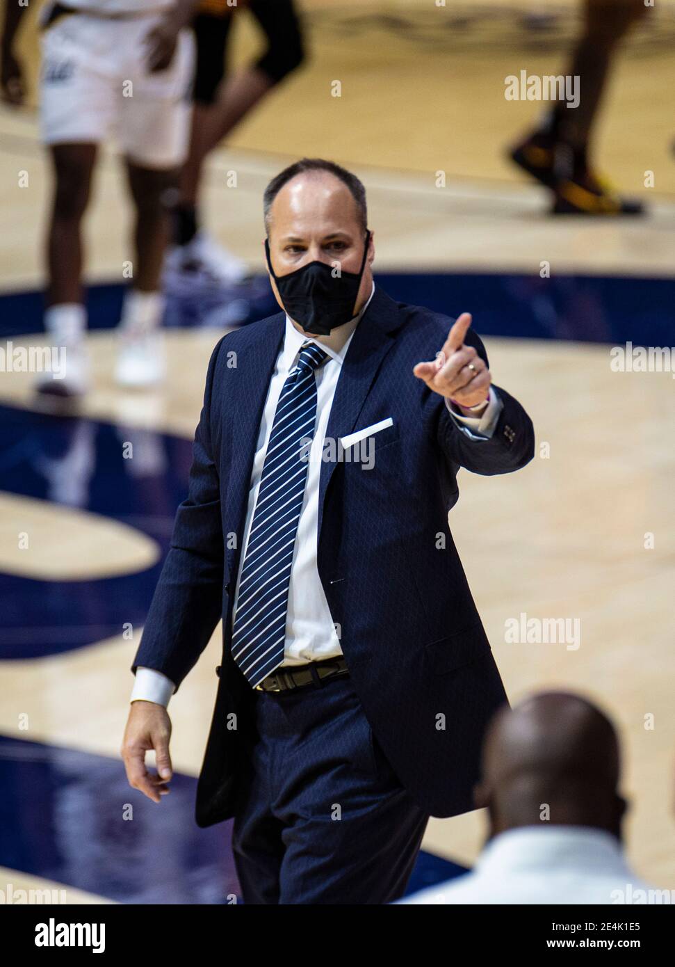 Hass Pavilion. 23rd Jan, 2021. CA U.S.A. California head coach Mark Fox on the sideline during the NCAA Basketball game between USC Trojans and the California Golden Bears 68-76 lost at Hass Pavilion. Thurman James/CSM/Alamy Live News Stock Photo