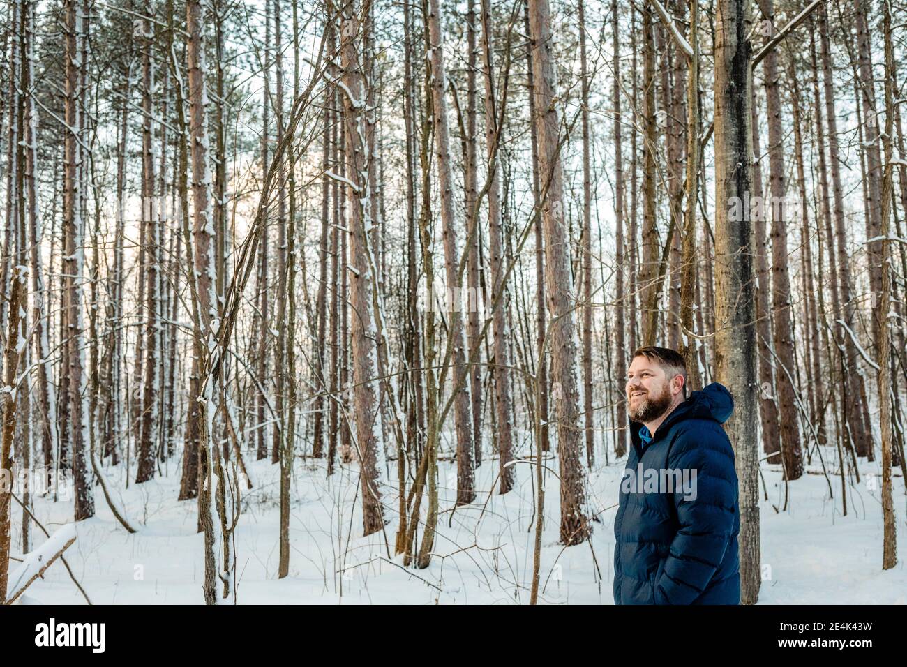 Man walking side view jacket hi-res stock photography and images - Alamy
