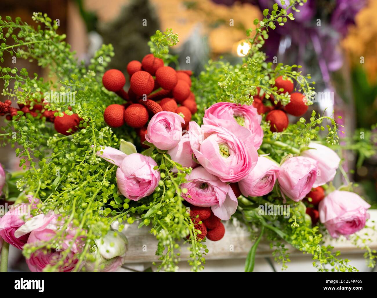 Flower arrangement at flower shop Stock Photo - Alamy
