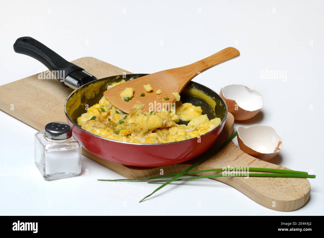Scrambled eggs in frying pan, frying pan, egg dish, egg dishes, egg