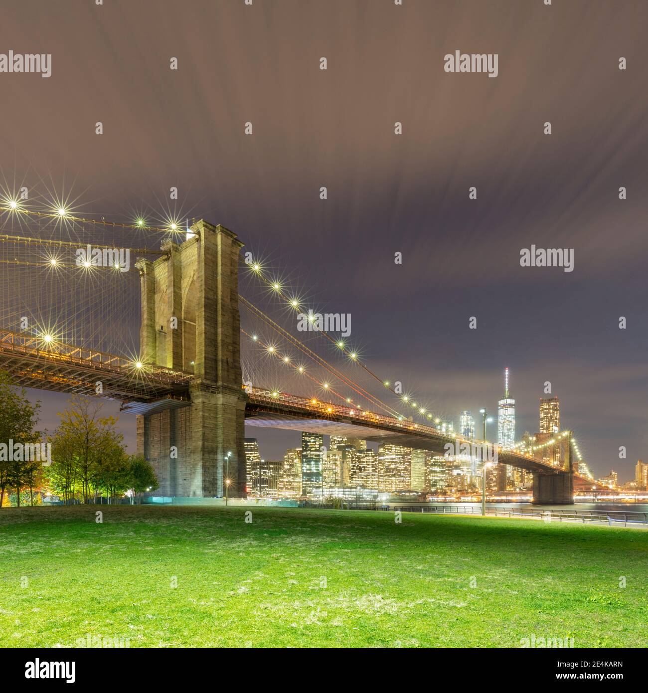 USA, New York, New York City, Brooklyn Bridge at night Stock Photo