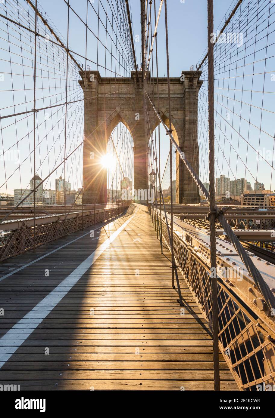 USA, New York, New York City, Brooklyn Bridge at sunrise Stock Photo ...