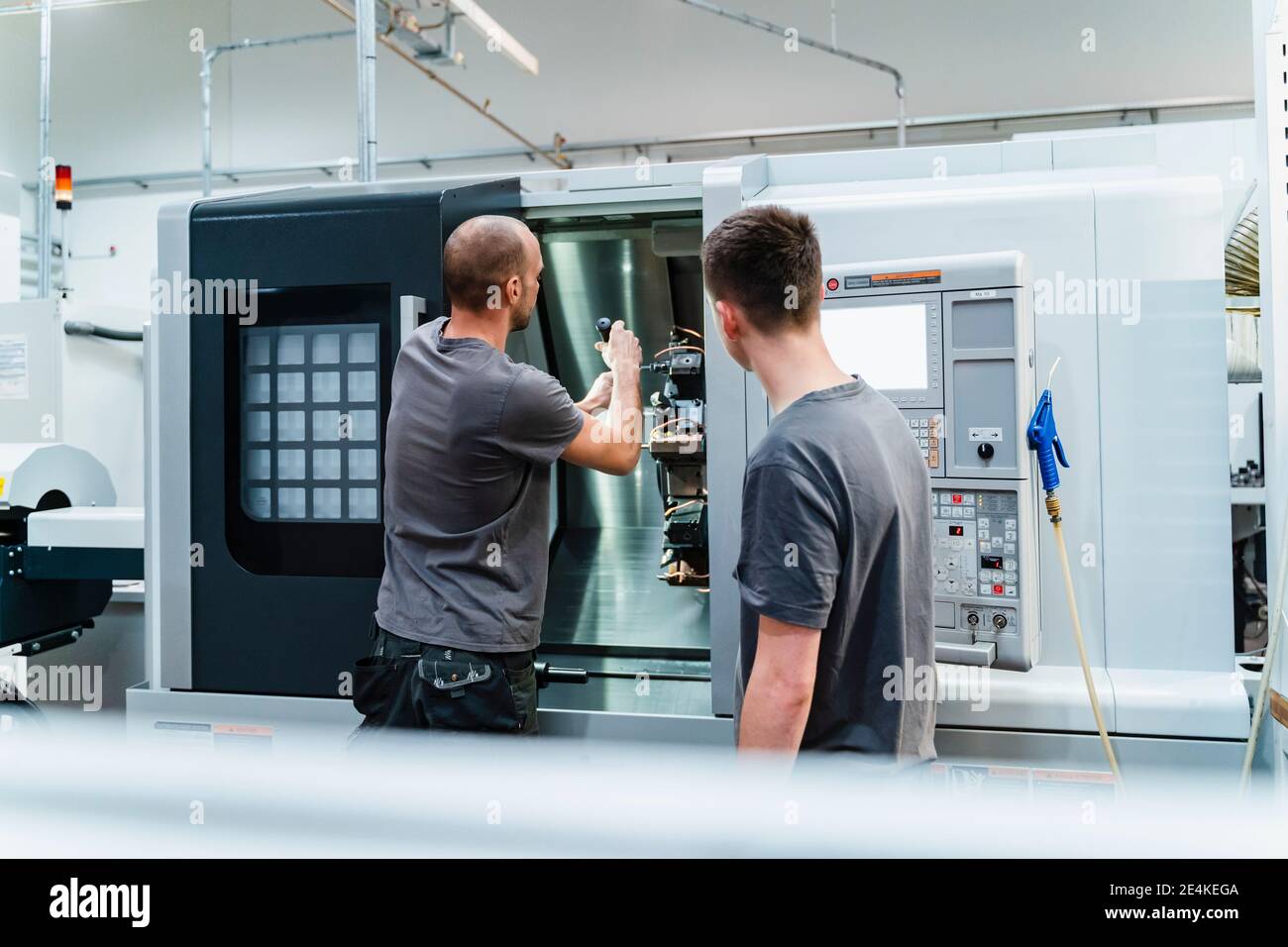Tightening the bolt hi-res stock photography and images - Alamy
