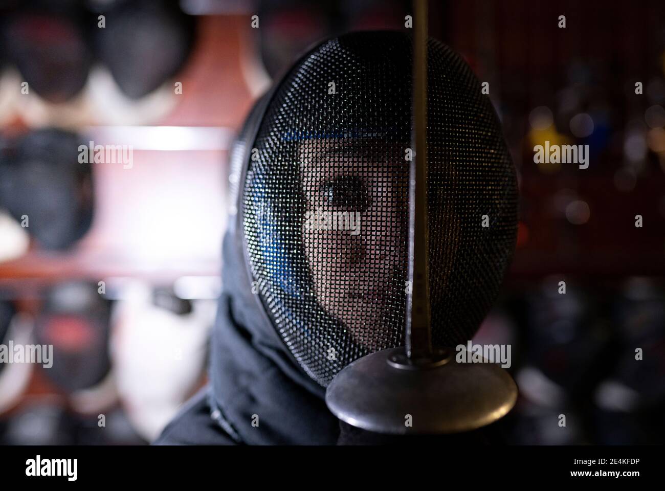 Woman in face mask on gym hi-res stock photography and images - Alamy