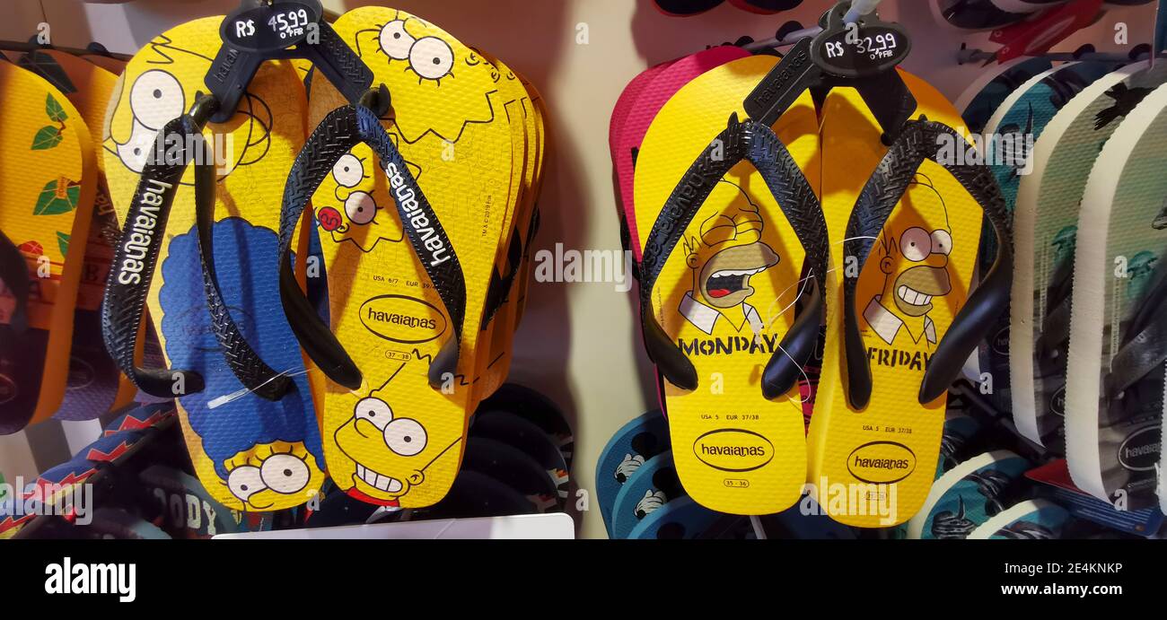 The simpsons family hi-res stock photography and images - Alamy