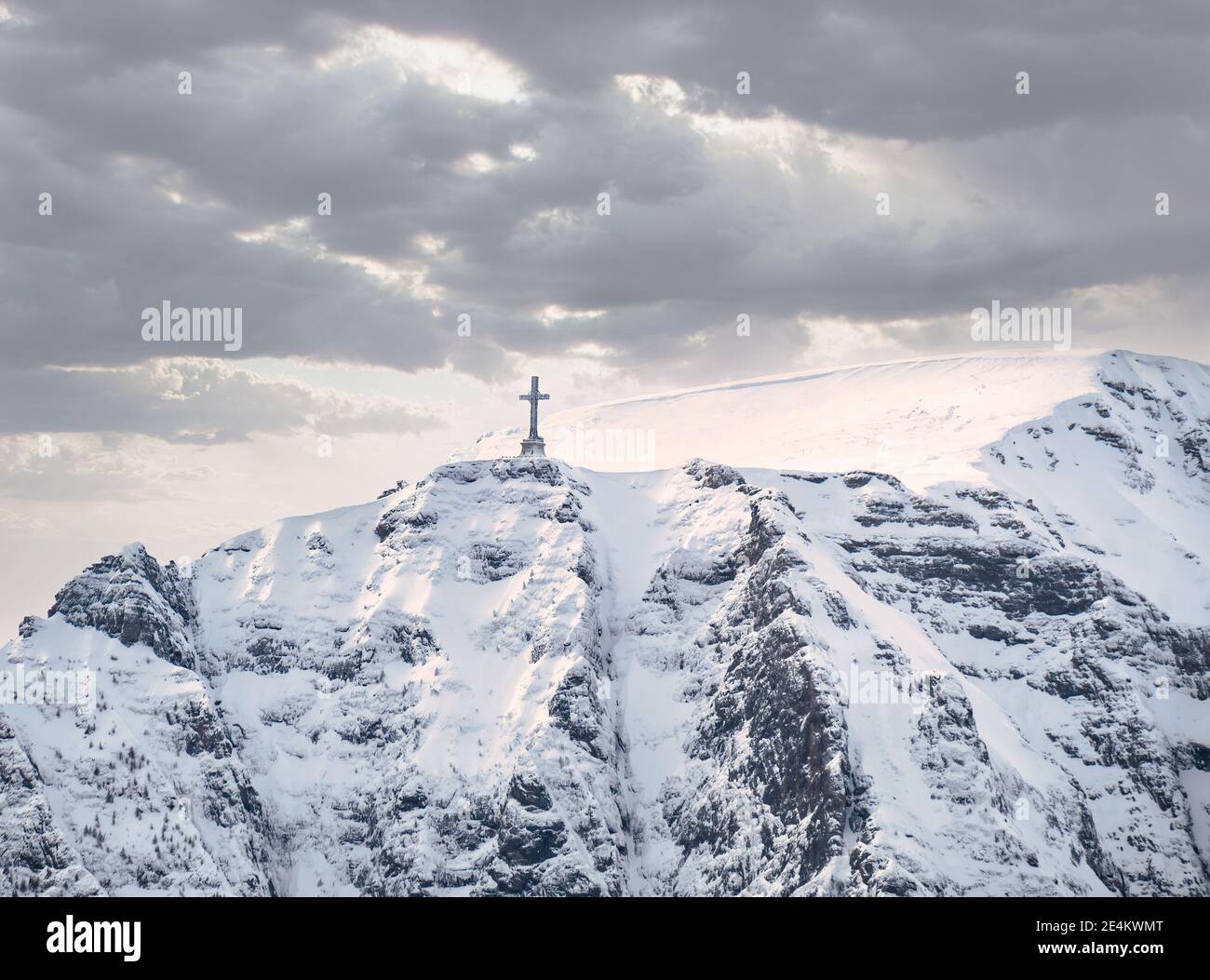 View with the Heroes Cross on