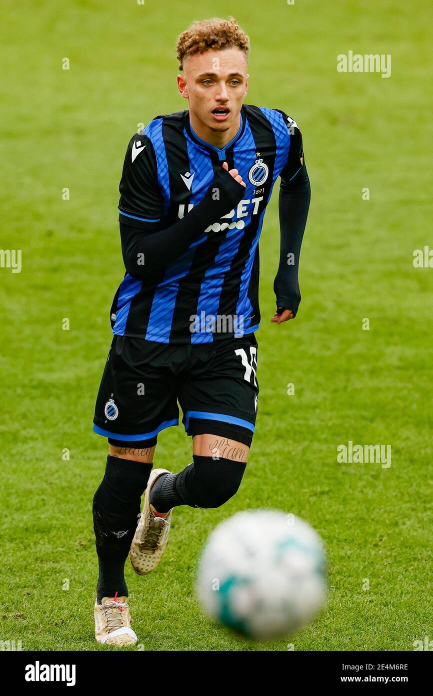 Club's Noa Lang celebrates after scoring the 1-3 goal during a soccer match  between RSC Anderlecht and Club Brugge KV, Thursday 20 May 2021 in Anderle  Stock Photo - Alamy