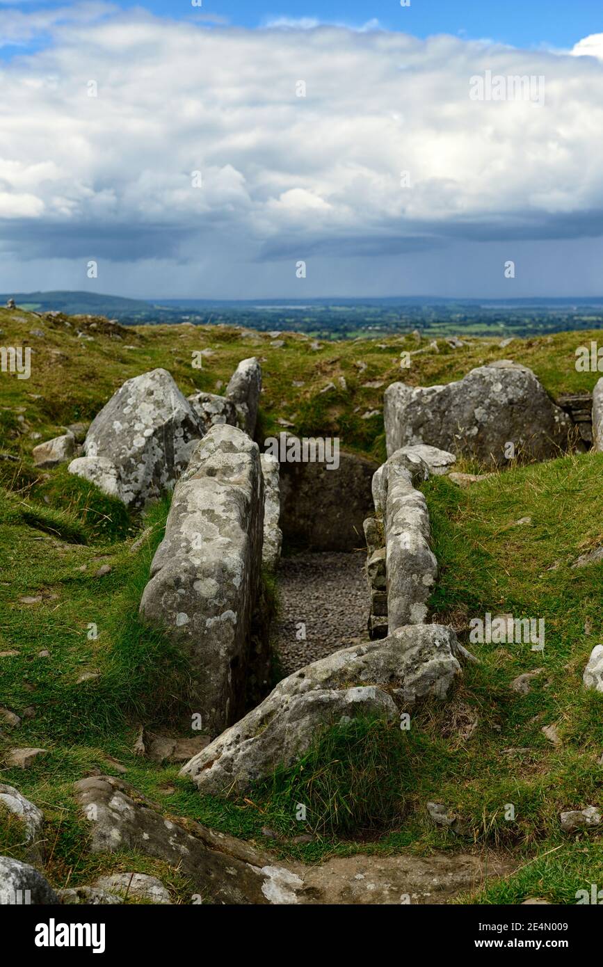 Loughcrew passage tomb,passage tombs,burial site,burial sites,ritual,rituals,Cairn T Passage Grave, Loughcrew Megalithic Site, Slieve na Calliagh, Cou Stock Photo