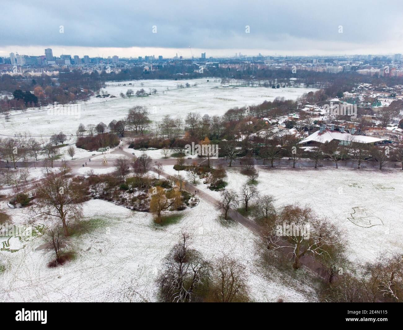 London winter snow park camden hi-res stock photography and images - Alamy