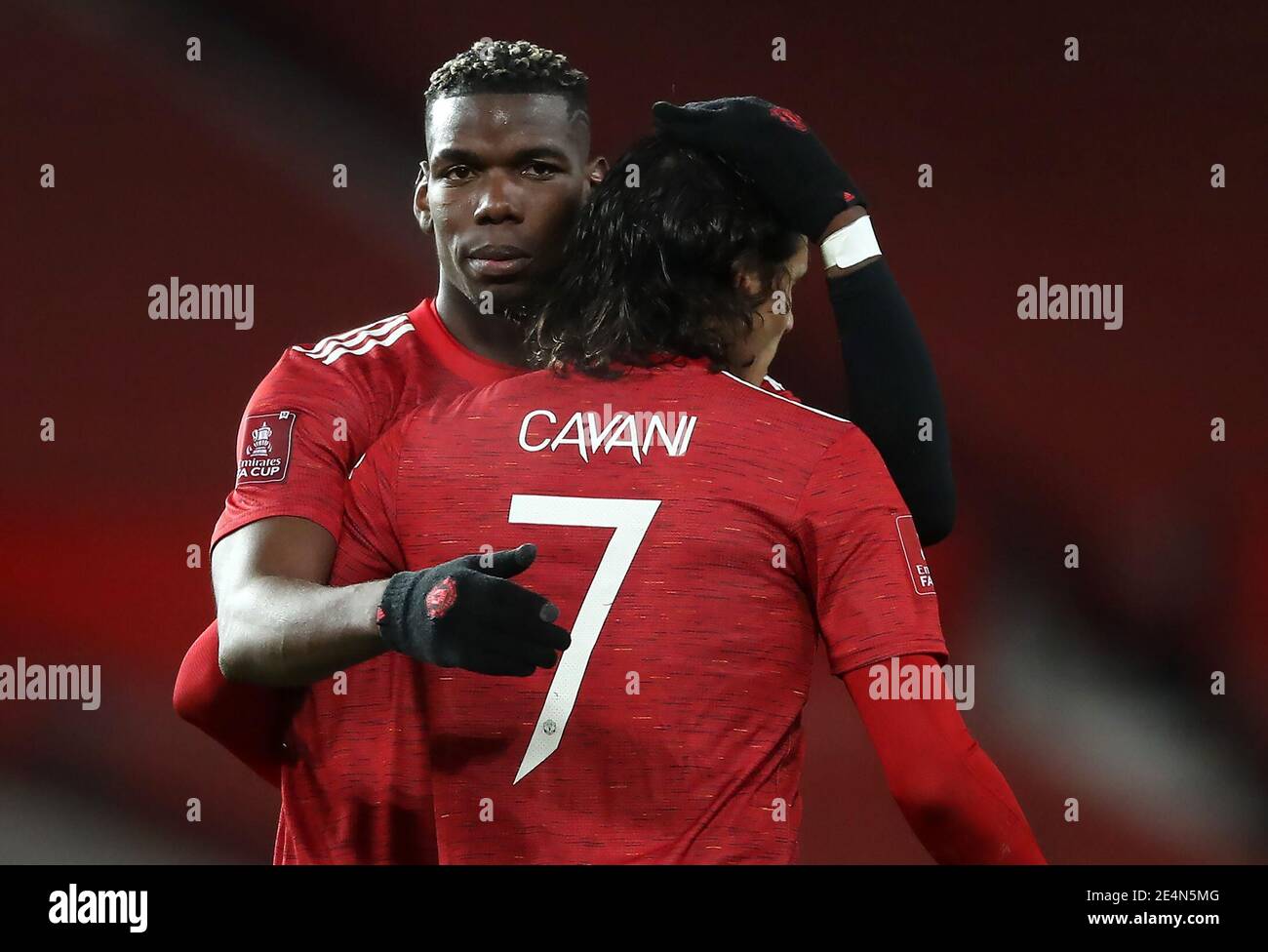 Manchester United's Paul Pogba (left) and Edinson Cavani celebrate ...