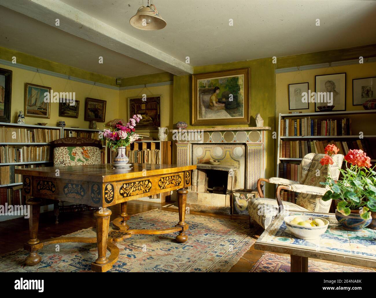 Charleston farmhouse owned by Bloomsbury group Stock Photo - Alamy