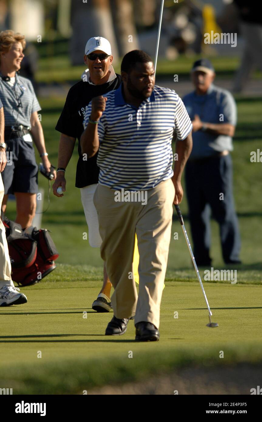 Actor Anthony Anderson in action during the third round of the 49th Bob Hope Chrysler Classic at the PGA WEST Arnold Palmer Private Course in La Quinta, CA, USA on January 18, 2008. Photo by John Green/Cal Sport Media/Cameleon/ABACAPRESS.COM Stock Photo
