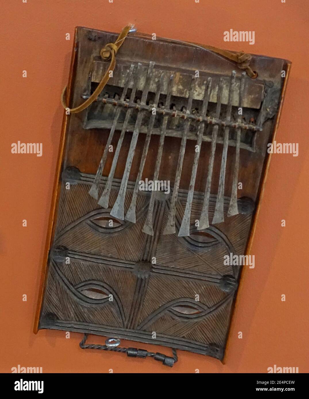 Thumb piano hires stock photography and images Alamy