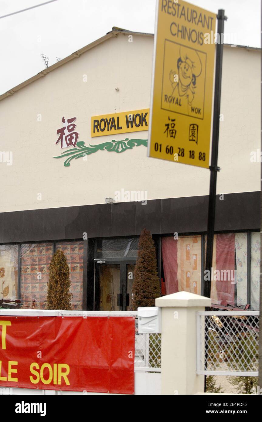 French police investigates inside a Chinese restaurant in Brie-Comte-Robert,  south of Paris, France on January 31, 2008 after workers said they found  human remains last summer during works to build the restaurant. A French  young girl, Estelle Mouzin ...