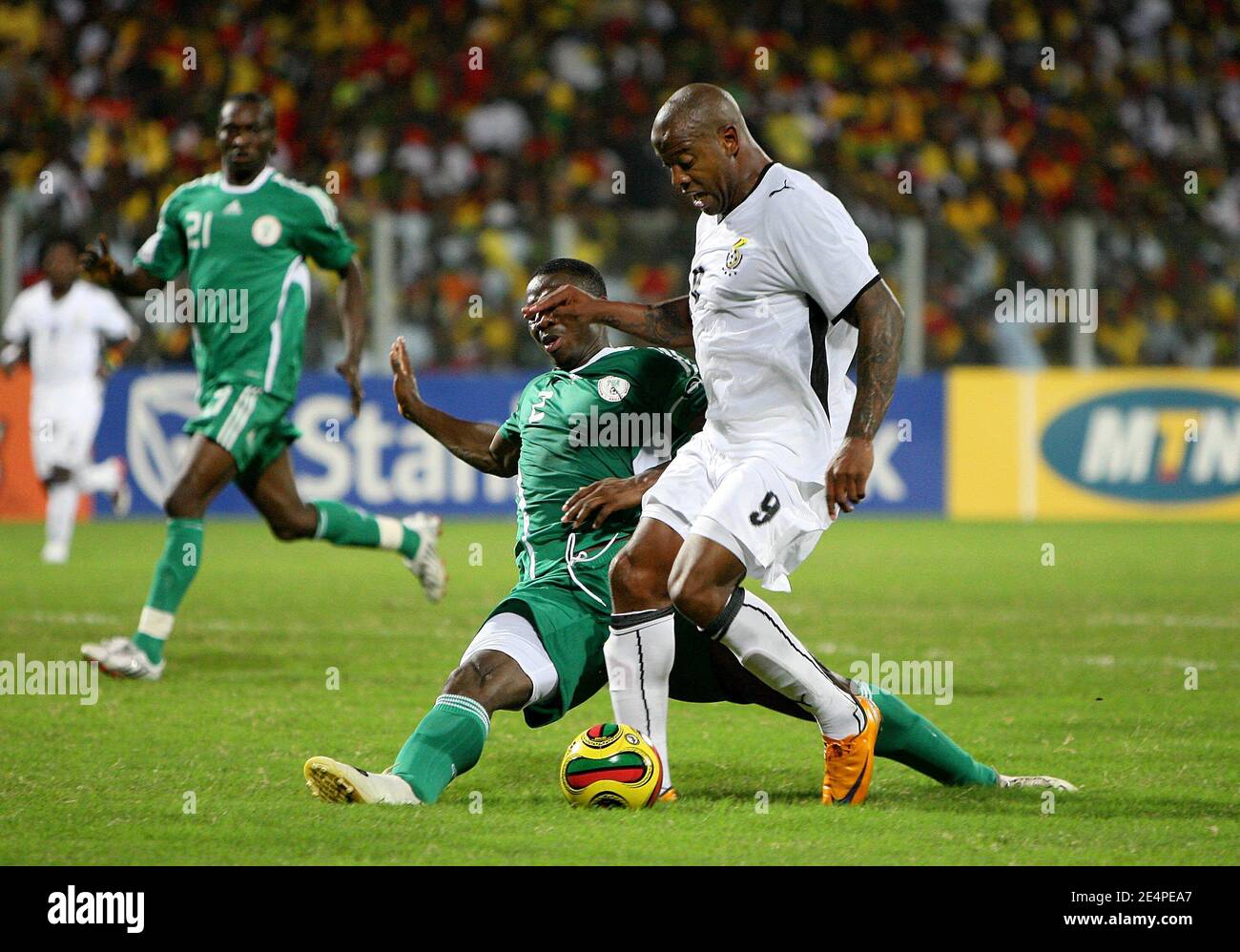 Ghana's Agogo Manuel is challenged by Nigeria's Joseph Yobo during the African Cup of Nations, quarter finals, soccer match, Ghana vs Nigeria in Accra, Ghana on February 3, 2008. The Ghana won 2-1. Photo by Steeve McMay/Cameleon/ABACAPRESS.COM Stock Photo