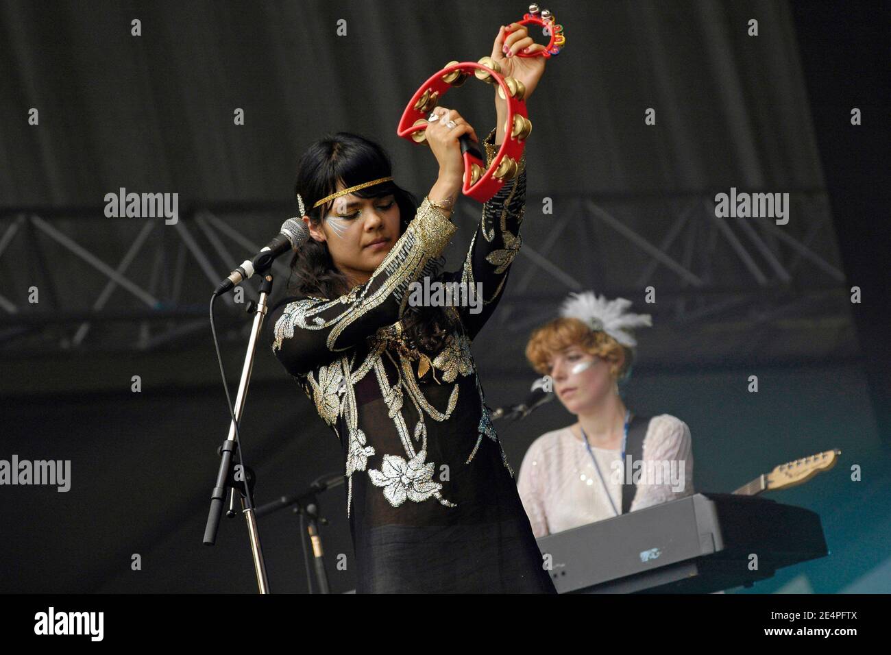 Singer Natasha Khan from the british band Bat For Lashes performs live ...