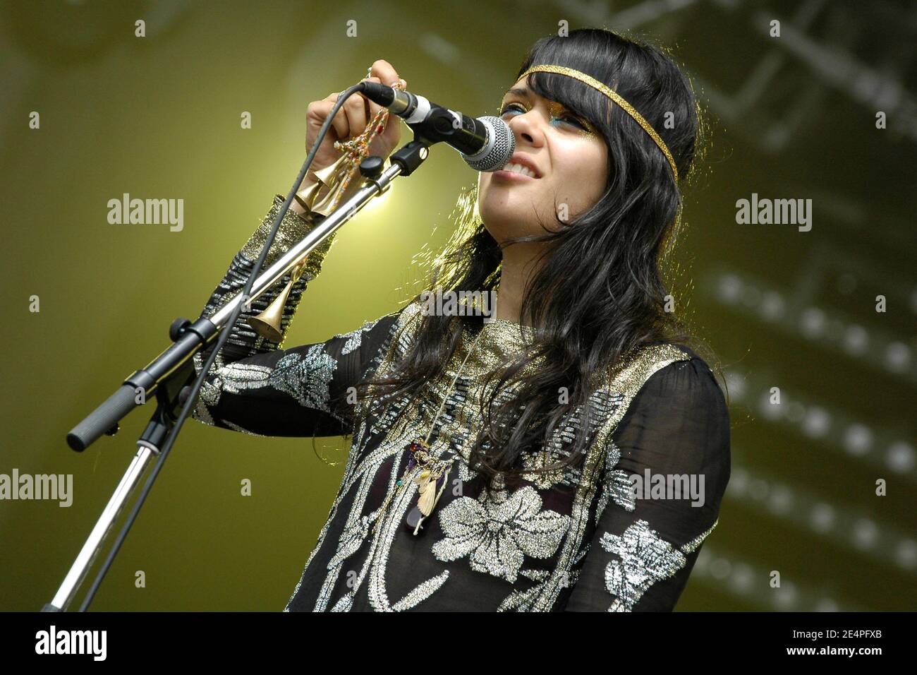 Singer Natasha Khan from the british band Bat For Lashes performs live ...