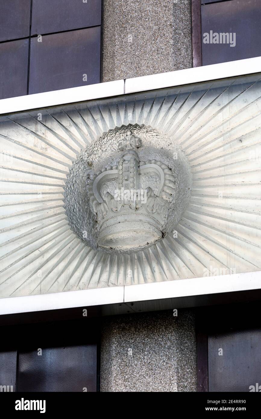 Monolith acrylic block created for Stanley Kubrick's 2001: A Space Odyssey, St Kathatrine Docks, London, UK Stock Photo