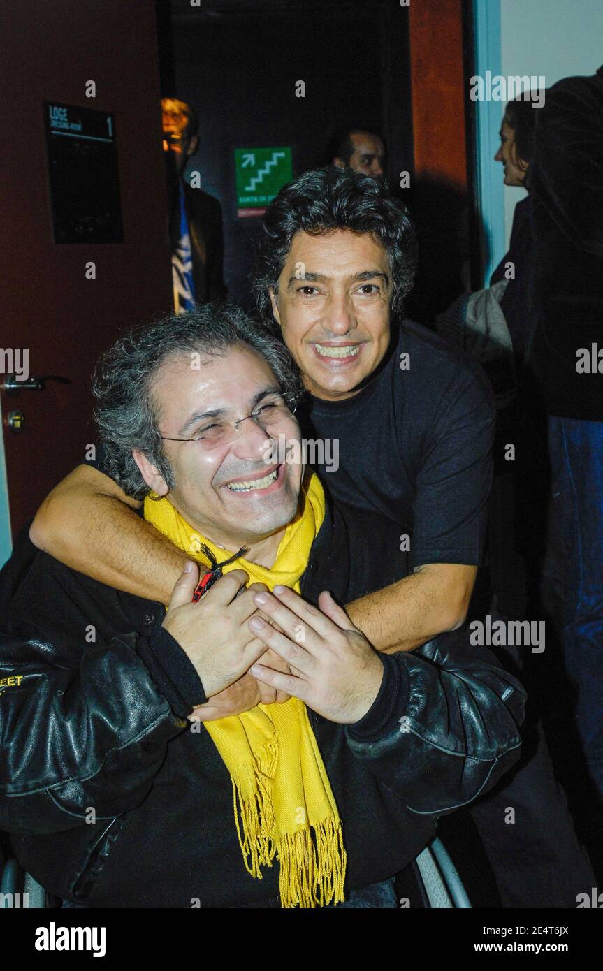 Frédéric Et Valéry Zeitoun Sont Ils Freres Avec son enfant hi-res stock photography and images - Alamy