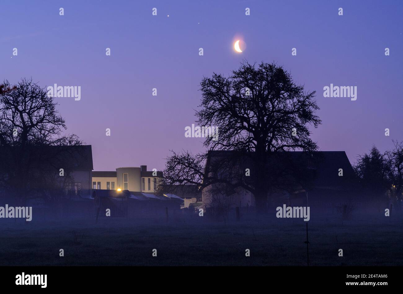 Moon with fog hi-res stock photography and images - Alamy