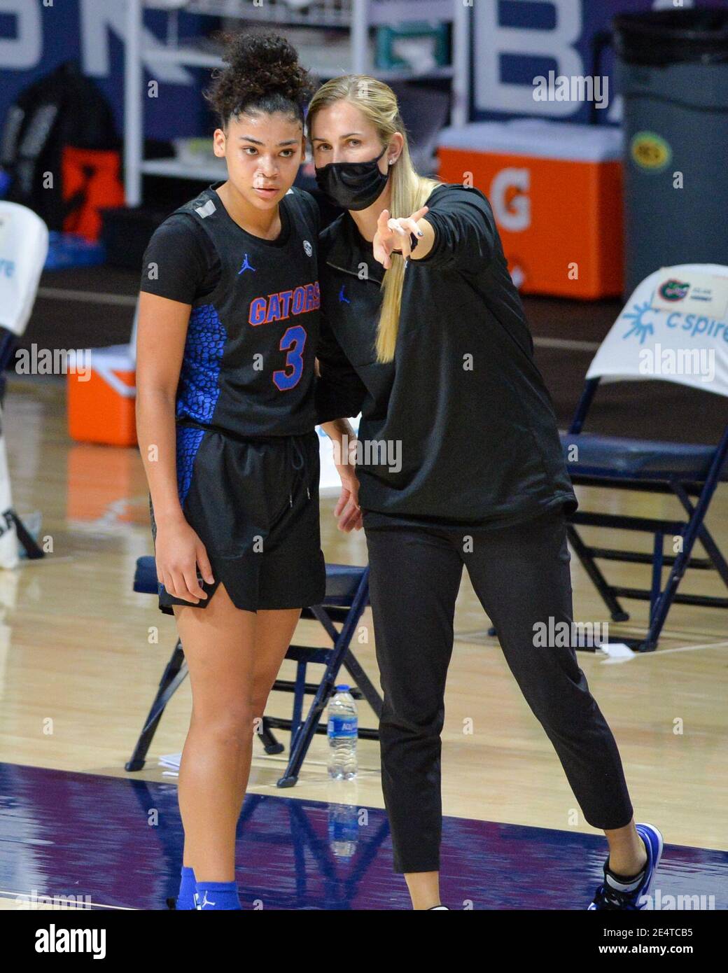 Kelly rae hires stock photography and images Alamy