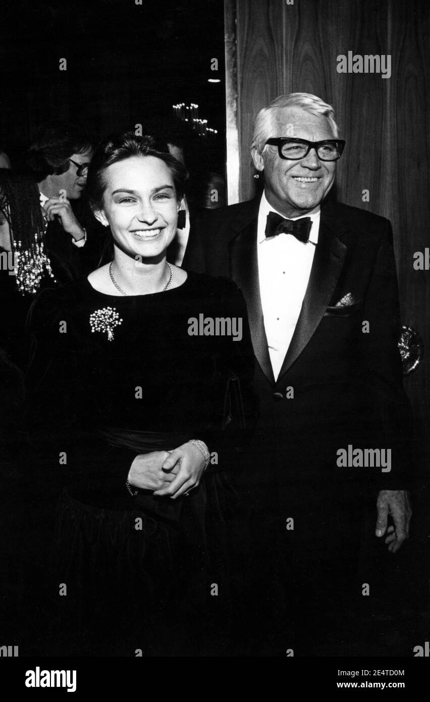 Cary Grant And Barbara Harris 1/1981 Credit Ralph Dominguez/MediaPunch Stock Photo Alamy Cary Grant And Barbara Harris 1/1981 Credit Ralph Dominguez/MediaPunch Stock Photo Alamy