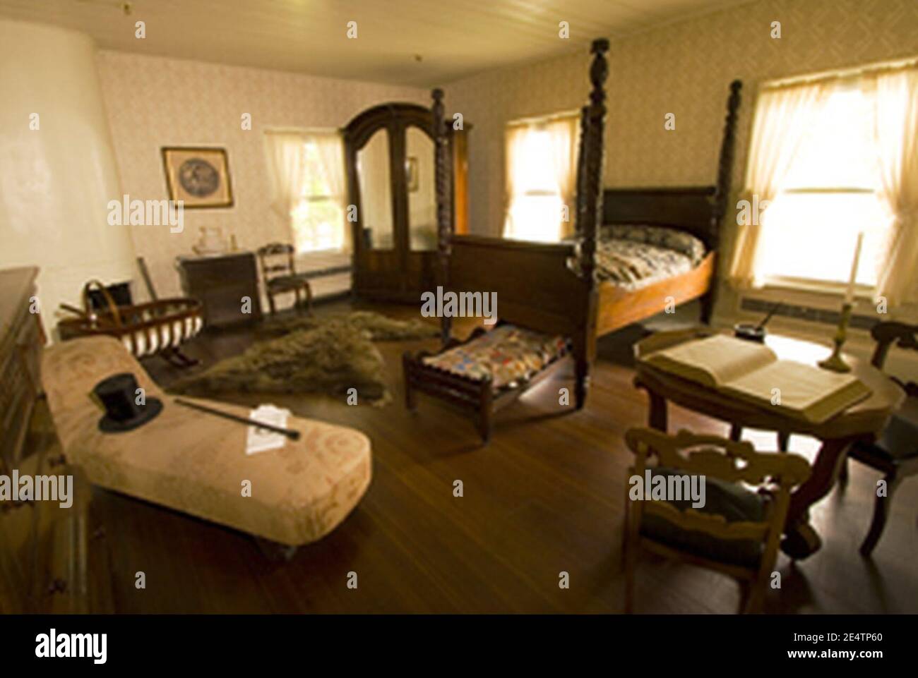 Mcloughlin house hires stock photography and images Alamy