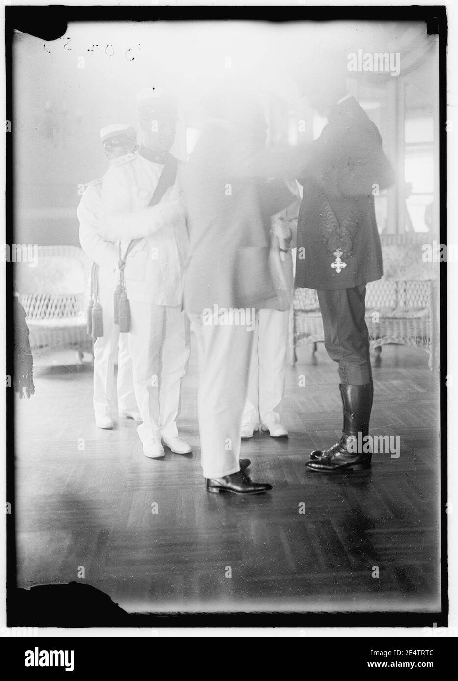 MEDALS, DECORATIONS, ETC. AMBASSADOR MACCHI DI CELLERE OF ITALY