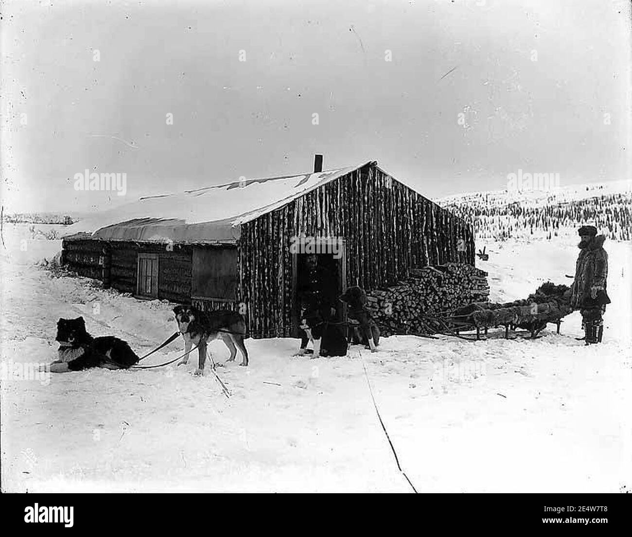 Gold mining camp hires stock photography and images Alamy