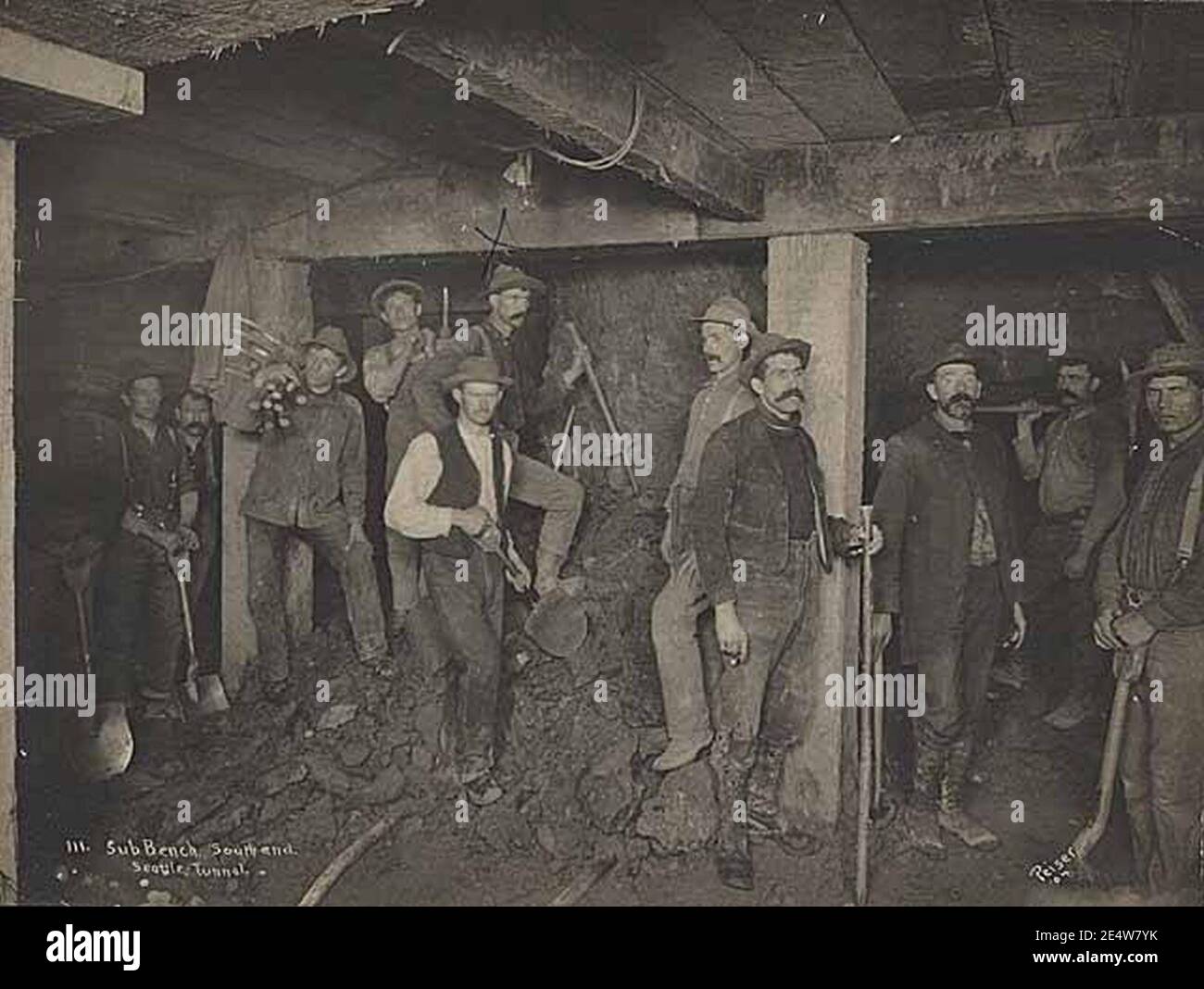 Men building water tunnel, Seattle, 1904 (MOHAI 2867). Stock Photo