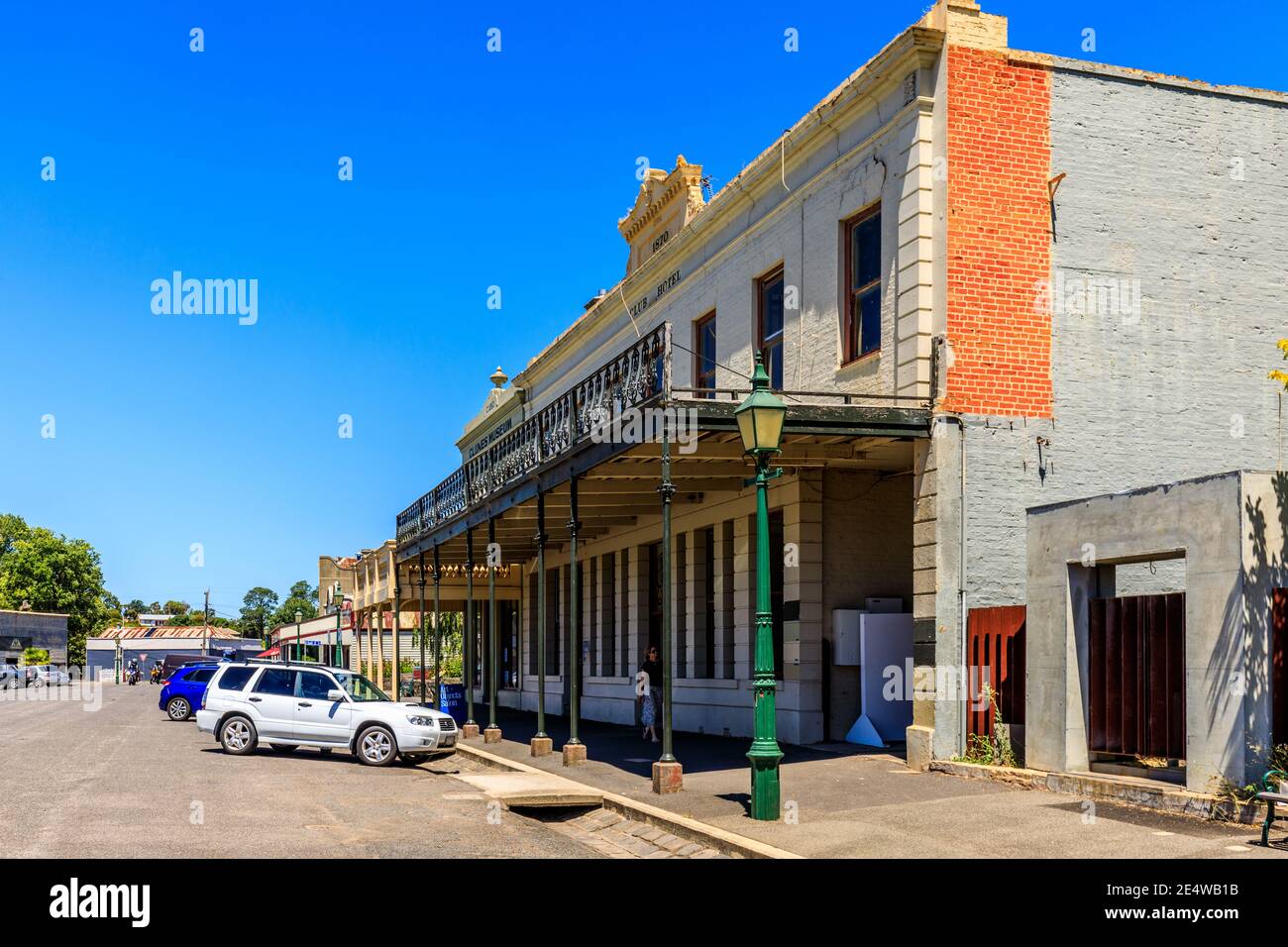 Historic buildings in Fraser Street, Clunes, Victoria, Australia Stock Photo Alamy