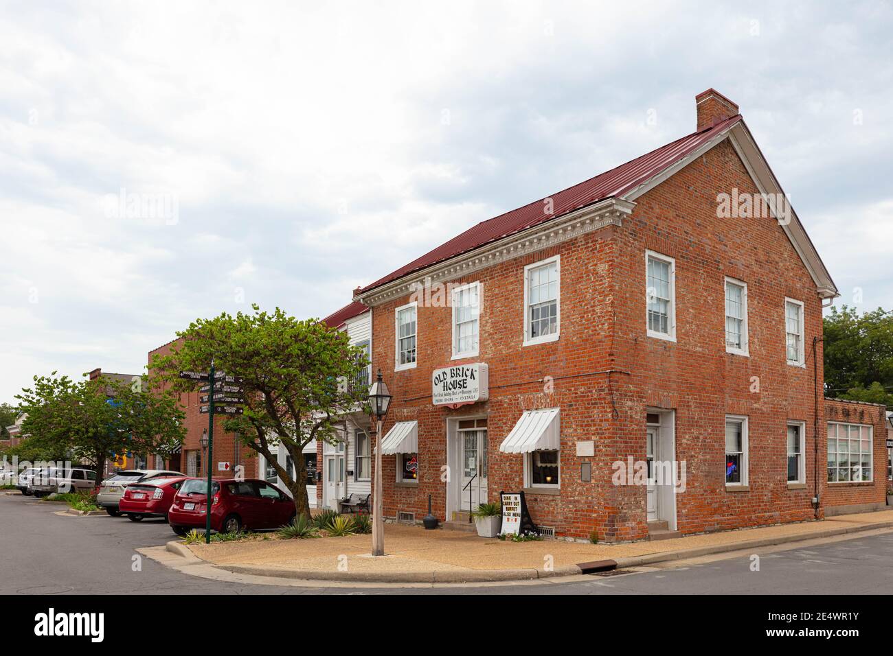 Ste Genevieve High Resolution Stock Photography and Images Alamy