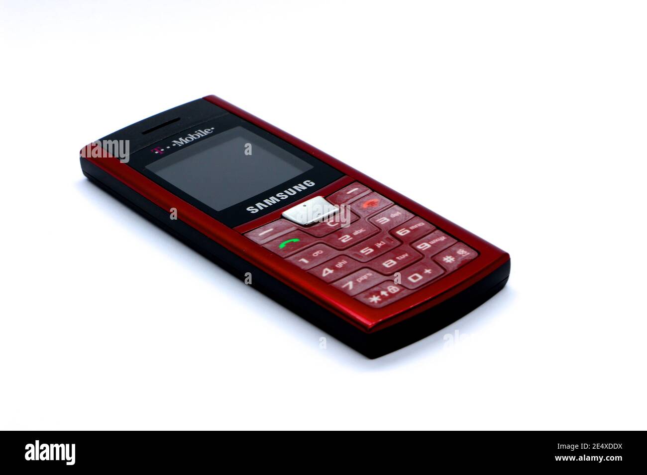 Photo of a Samsung SGH-C170 vintage mobile phone T-Mobile in red released  May 2007 against a white background Stock Photo - Alamy