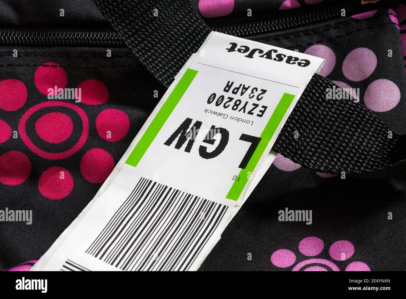 Easyjet luggage labels hires stock photography and images Alamy