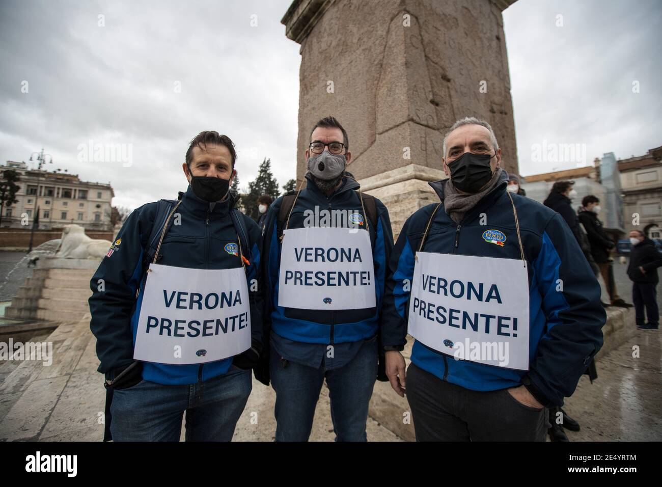 Rome, Italy. 25th Jan 2021. Rome, 25/01/2021. Today, a national demonstration in Piazza del Popolo to highlight the dramatic situation of the Hospitality Industry in Italy during the so called 'second wave' of the pandemic Covid-19/Coronavirus, to call the Government to act for immediate investments, aids (Ristori), and policies to save their industry. Credit: LSF Photo/Alamy Live News Stock Photo