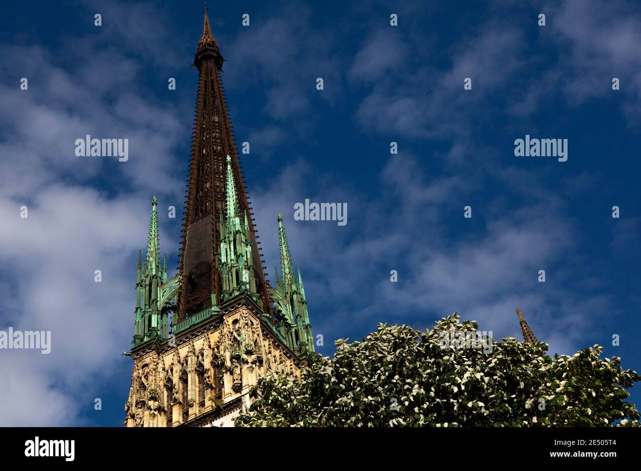 Cathedrale notre dame de rouen hi-res stock photography and images - Alamy