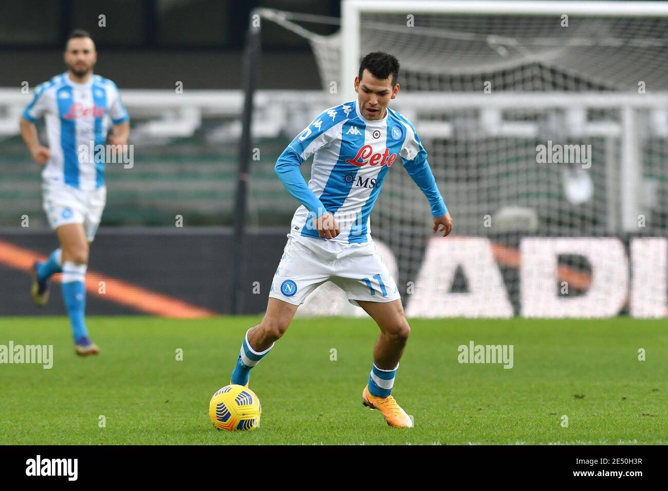 Verona, Italy. 24th Jan, 2021. Verona, Italy, Marcantonio Bentegodi stadium, January 24, 2021, Hirving Lozano (Napoli) during Hellas Verona vs SSC Napoli - Italian football Serie A match Credit: Alessio Tarpini/LPS/ZUMA Wire/Alamy Live News Stock Photo