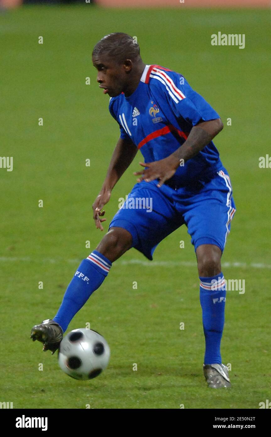 France's Rio Antonio Mavuba during the friendly soccer match, France A' vs Mali at the Charlety stadium in Paris, France on March 25, 2008. France defeats Mali 3-2. Photo by Pham Cao Phong/Cameleon/ABACAPRESS.COM Stock Photo