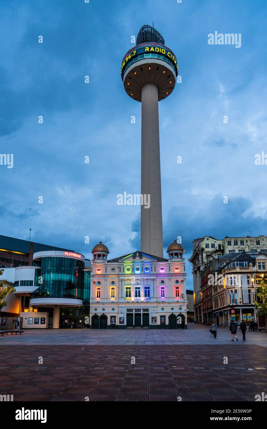 Radio City Tower Liverpool aka St. John's Beacon. Built in 1969 the 125m tall tower looms behind the Liverpool Playhouse Theatre on Williamson Square. Stock Photo