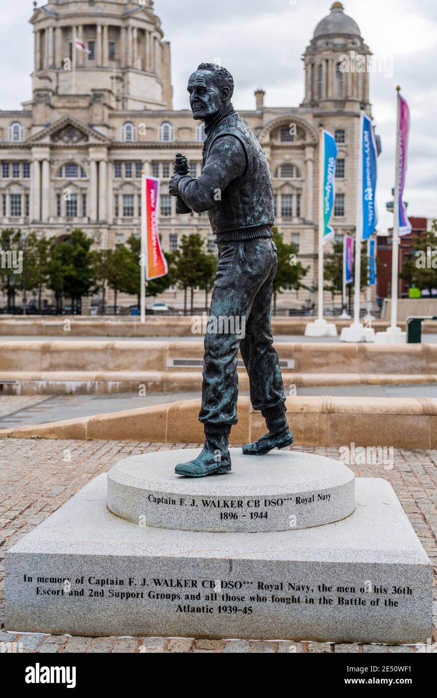 Captain ‘Johnnie’ Walker statue by sculptor Tom Murphy 1998. Walker