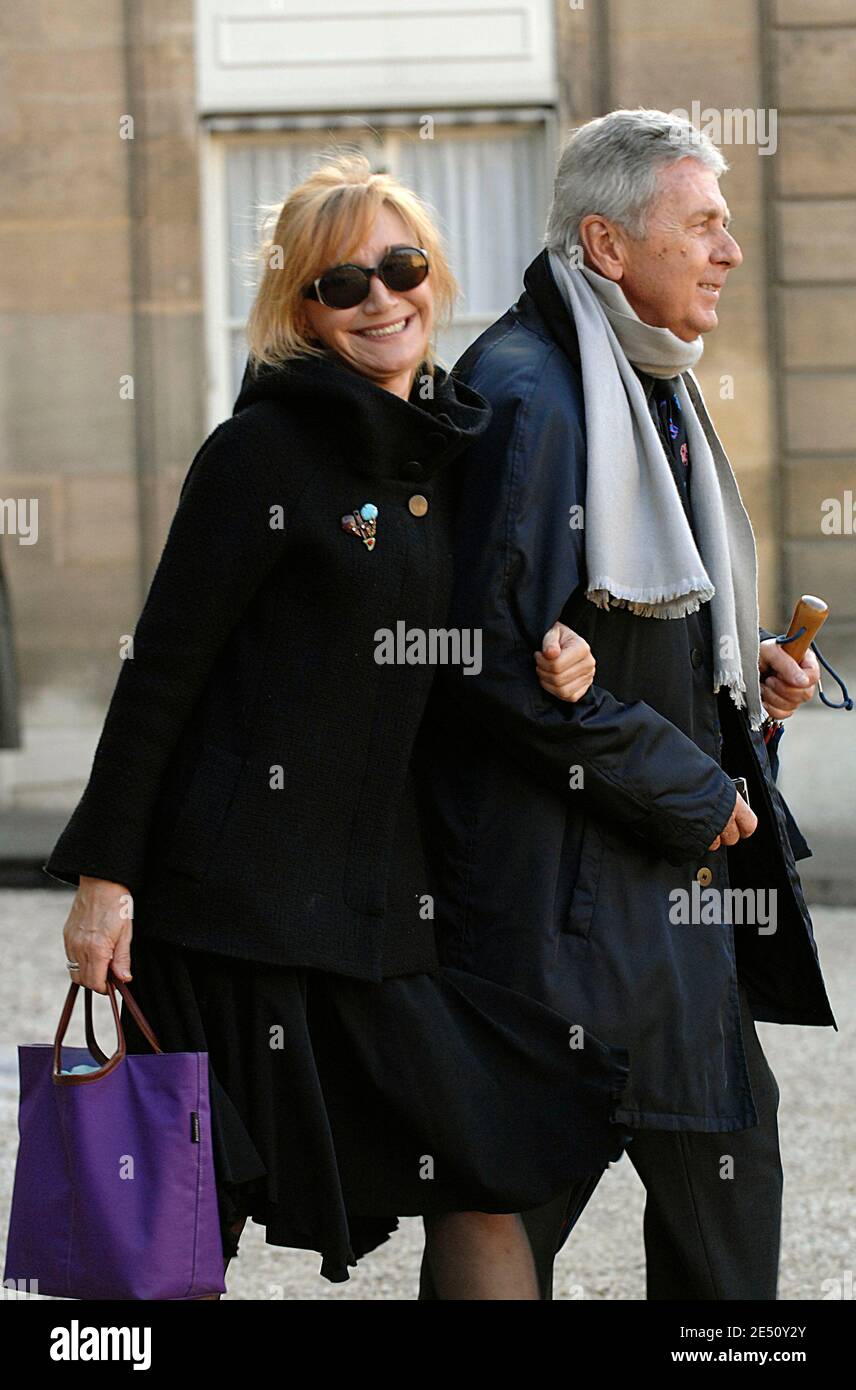 Marie-Anne Chazel and her boyfriend leave the Elysee Palace after a medal ceremony in Paris, France, on April 14, 2008. Photo by Giancarlo Gorassini/ABACAPRESS.COM Stock Photo