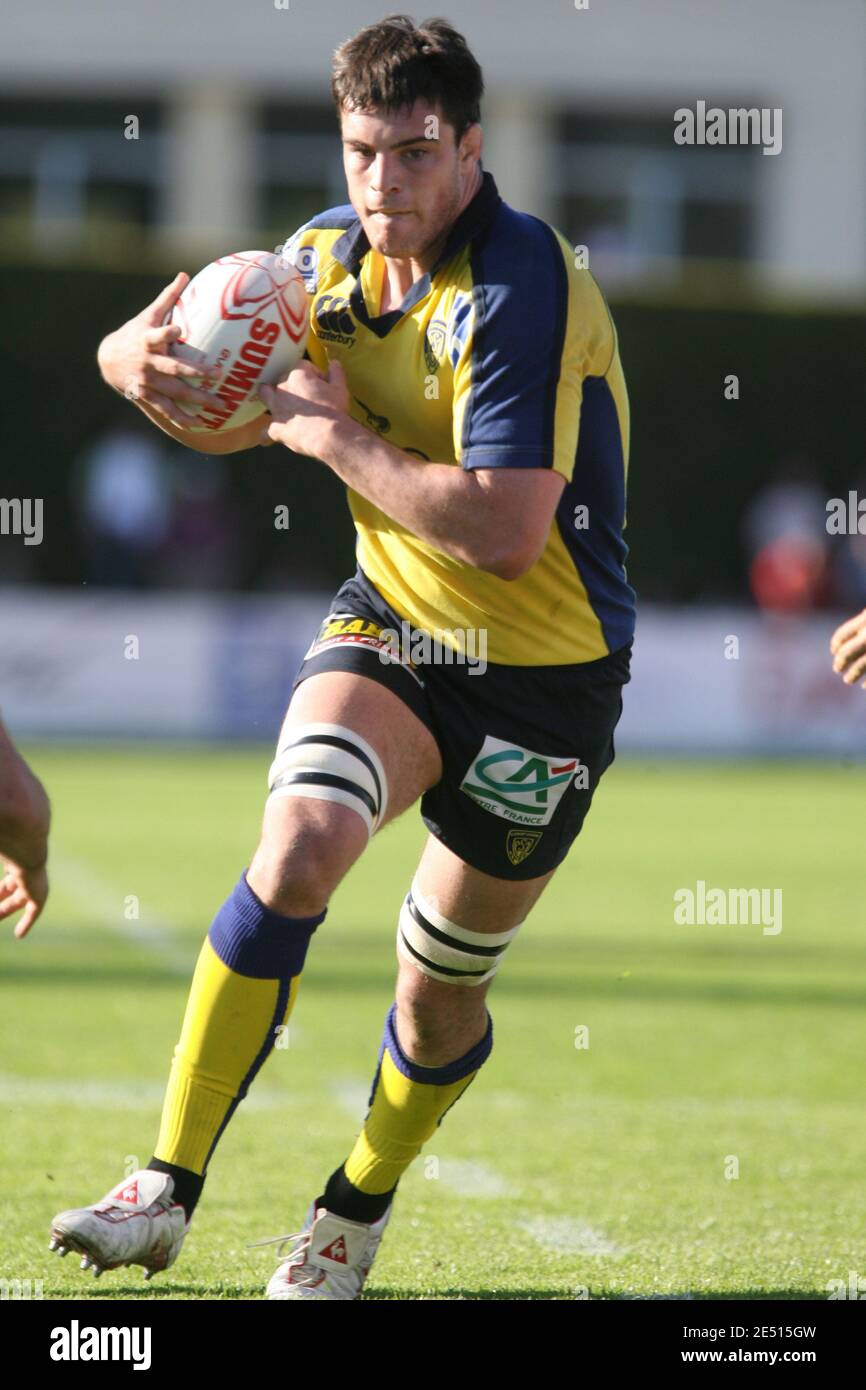 Clermont's Christophe Samson during the French Top 14 rugby union match, FC  Auch Gers vs ASM-Clermont-Auvergne at the Jacques Fouroux stadium in Auch,  France on April 26, 2008. Clermont won 36-13. Photo