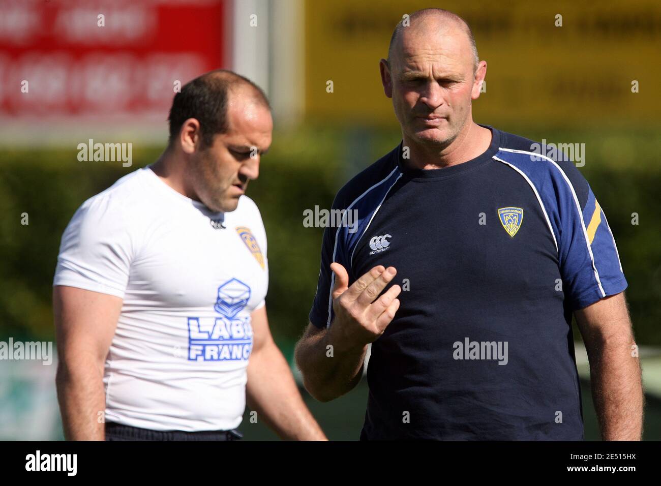 Clermont's coach Vern Cotter during the French Top 14 rugby union match, FC  Auch Gers vs ASM-Clermont-Auvergne at the Jacques Fouroux stadium in Auch,  France on April 26, 2008. Clermont won 36-13.