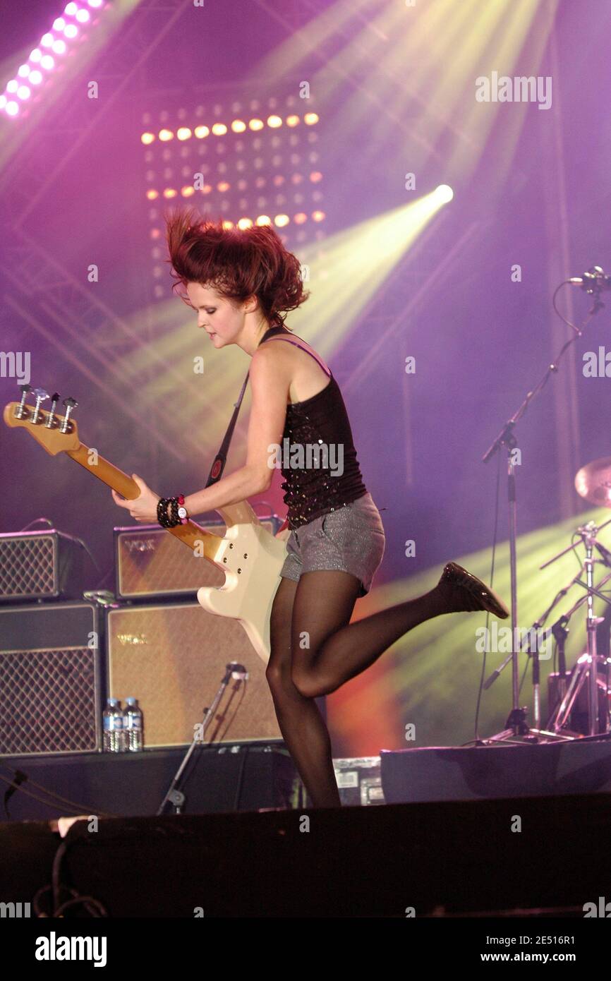 British band the Subways performs live on stage during the 'Fete de l'Humanite' manifestation, in La Courneuve near Paris, France, on September 19, 2006. Photo by DS/ABACAPRESS.COM Stock Photo