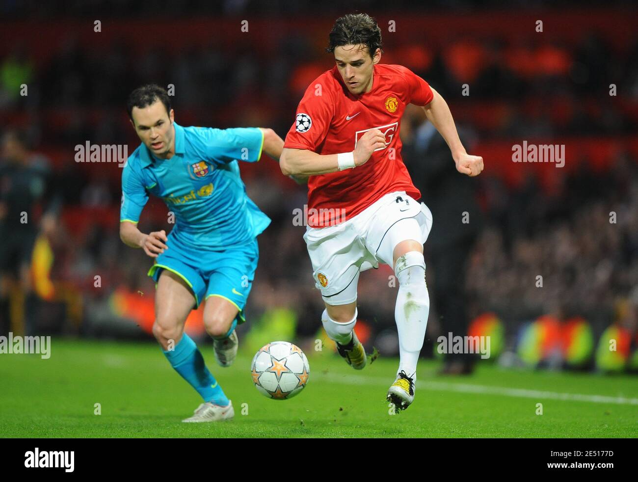 Manchester United'S Owen Hargreaves During The Uefa Champions League  Semi-Final Second Leg Soccer Match Between Manchester United And Fc  Barcelona At Old Trafford In Manchester, England On April 29 2008.  Manchester Won