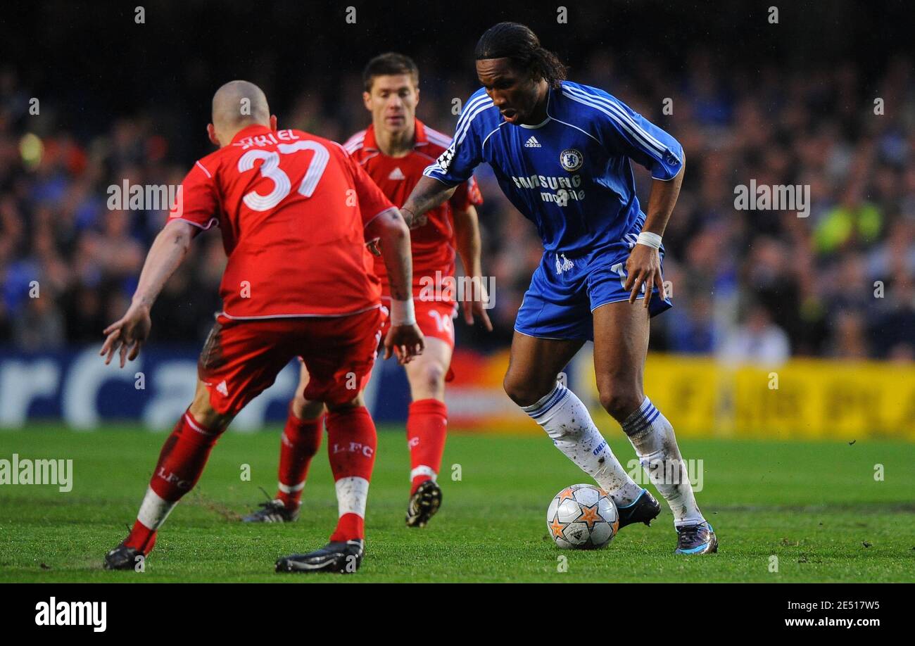 Chelsea's Didier Drogba challenges Liverpool's players during the UEFA  Champions League Soccer match, Semi Final, Second Leg, Chelsea vs Liverpool  at the Stamford Bridge in London, UK on April 30, 2008. Chelsea