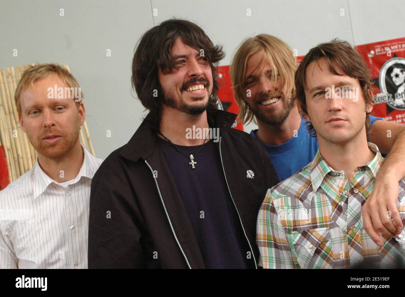 Foo Fighters: rock sound June 2005